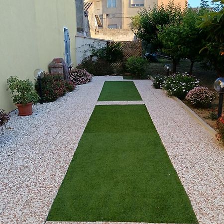 Casa Vacanze Il Giardino Villamassargia Exteriör bild